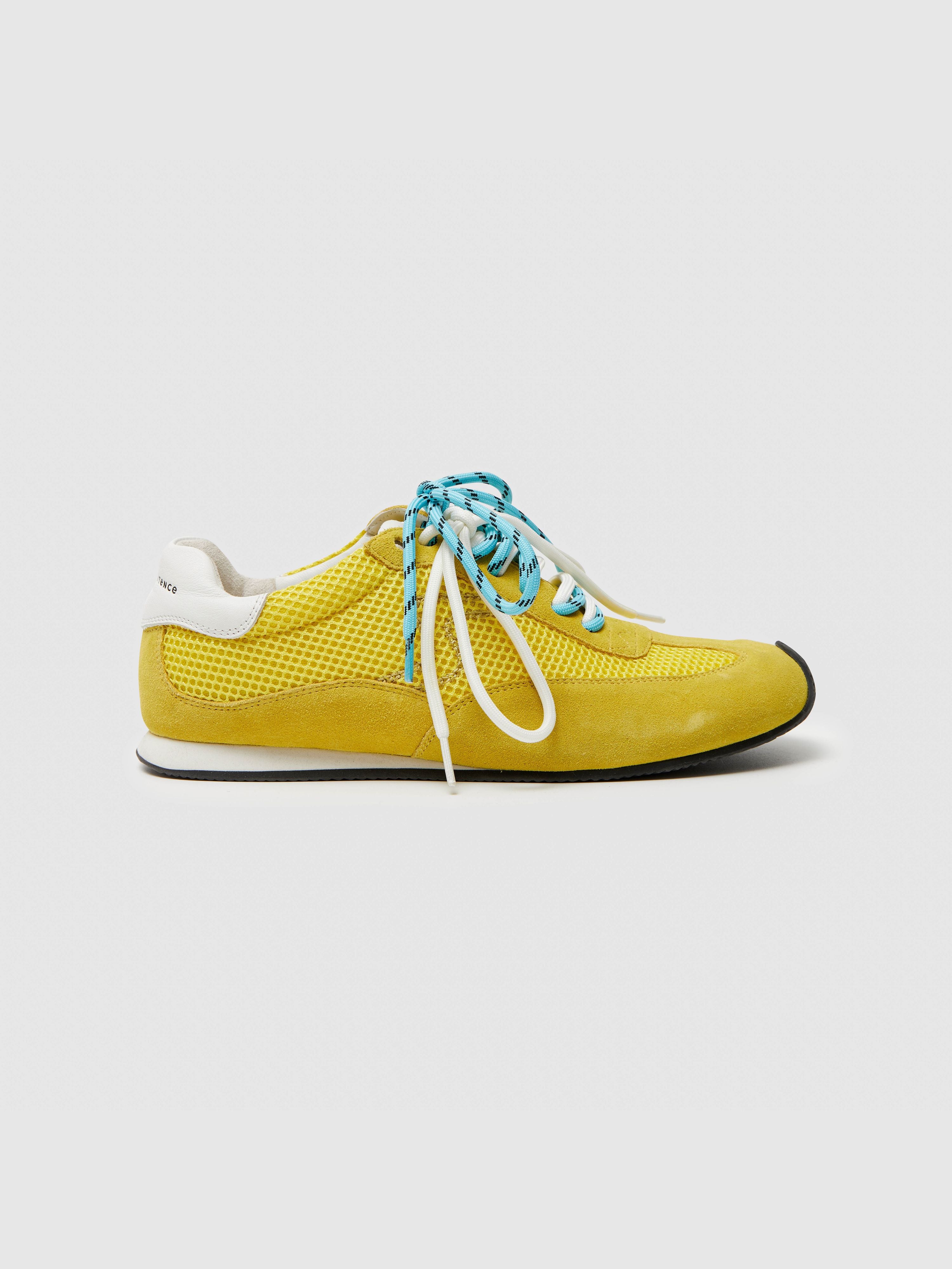 billie-trainer-2-image_back.jpg