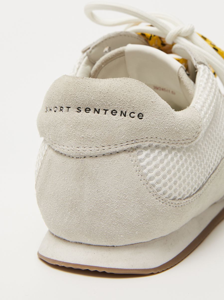 "Billie" Trainer - 5