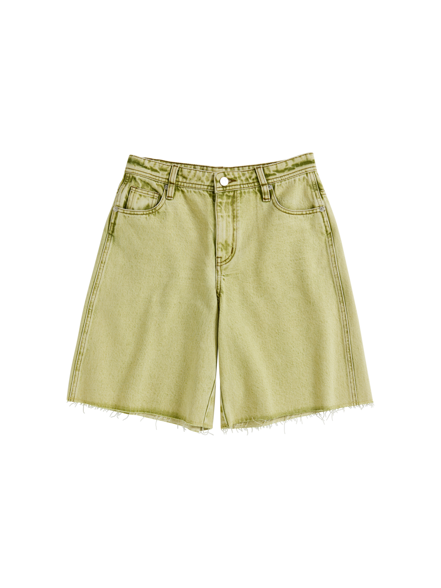 Thin Belt Low-Waist Denim Shorts