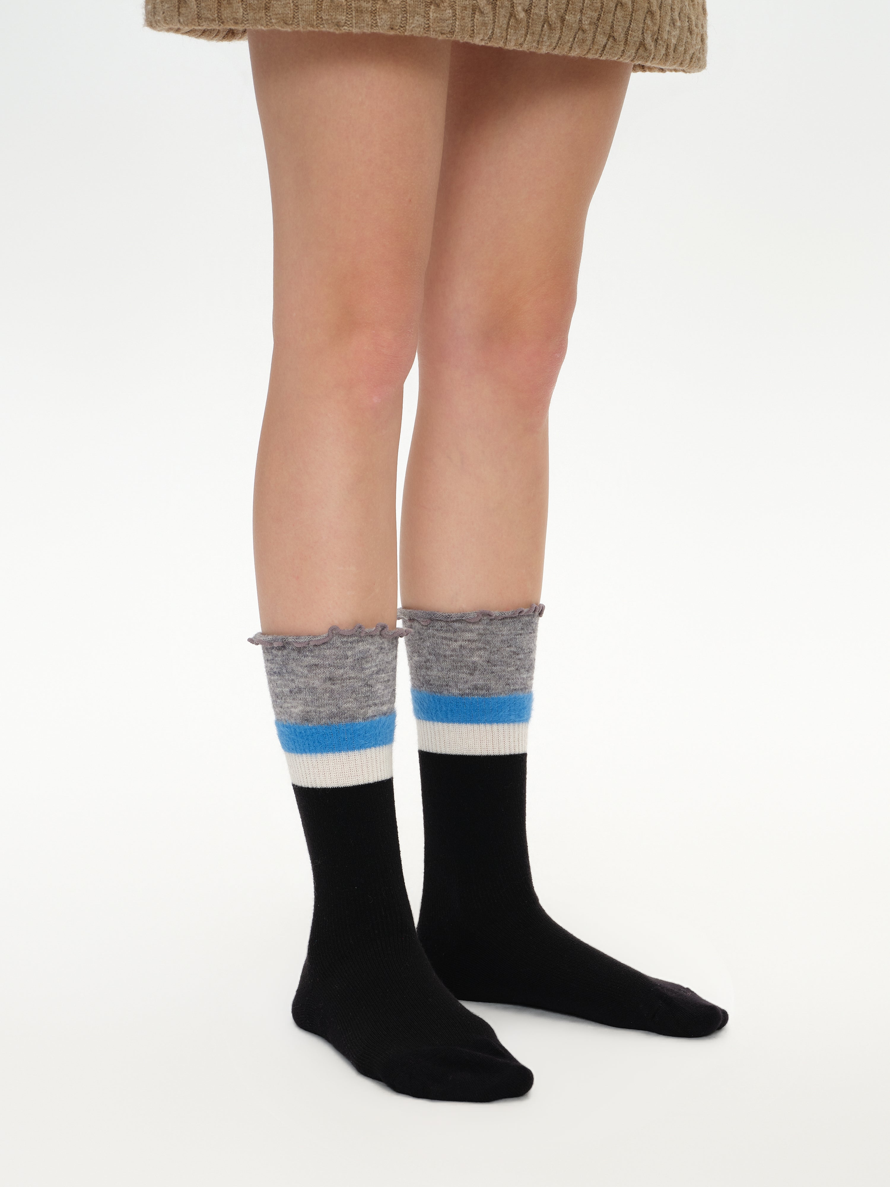 Contrast Cuff Crew Socks