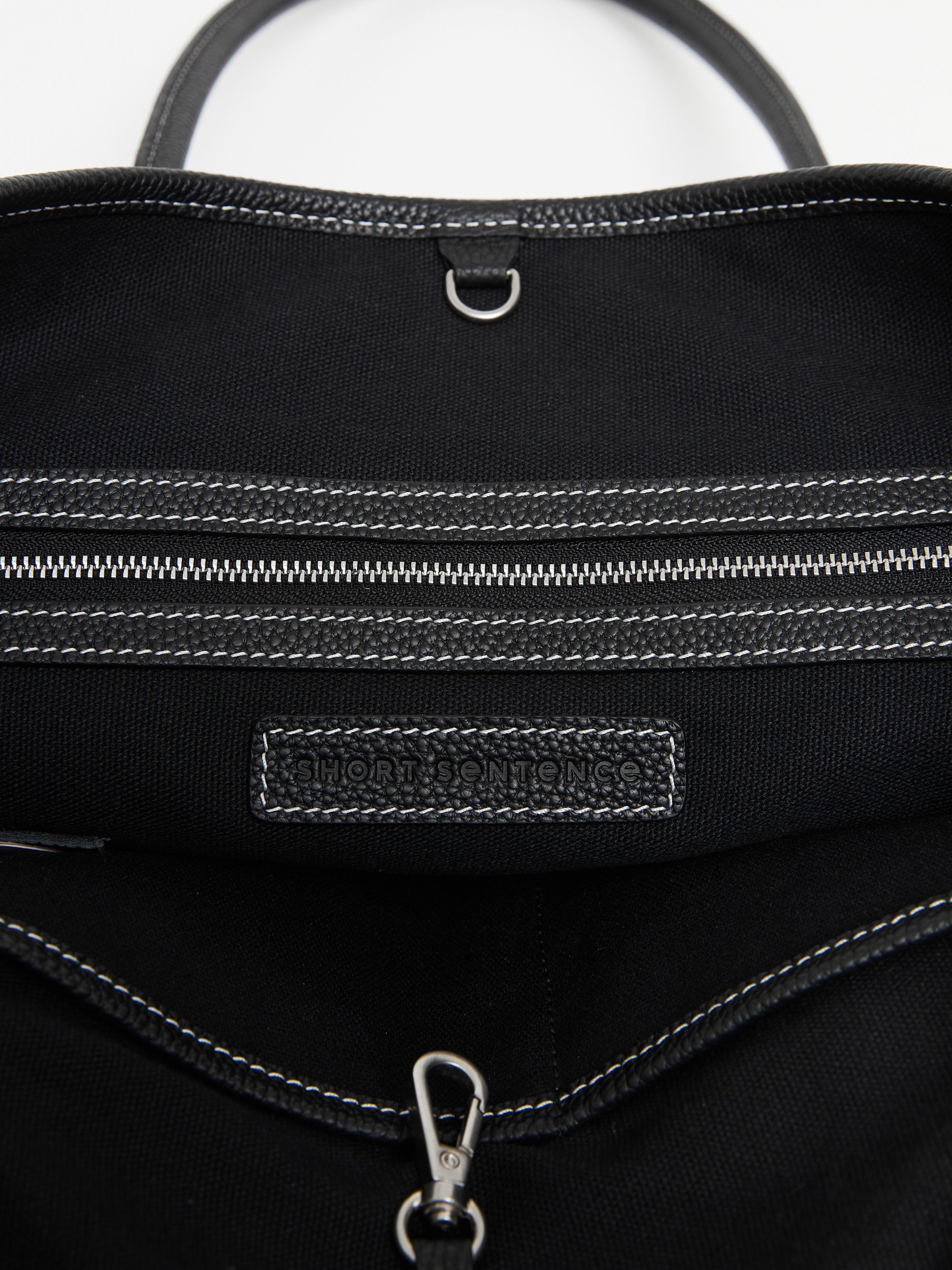 Toto Classic Leather Tote
