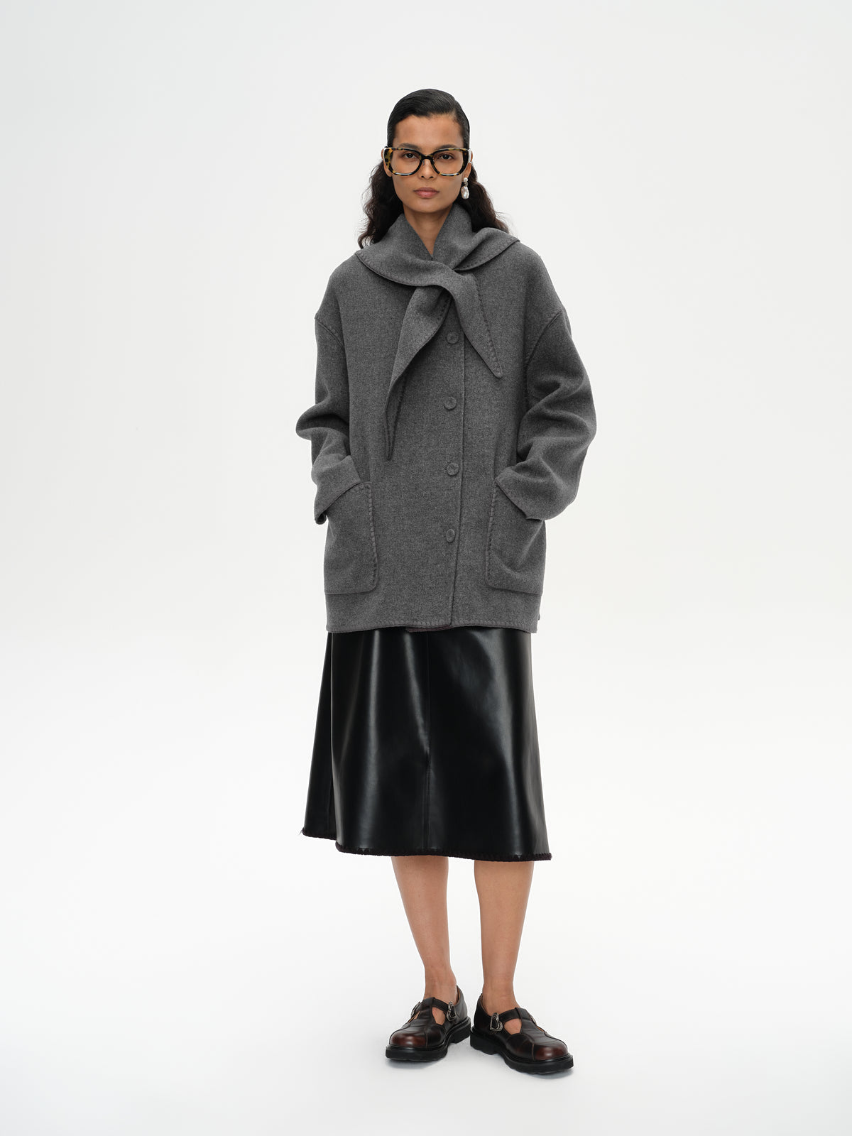 Shell Embroidery Scarf Collar Coat