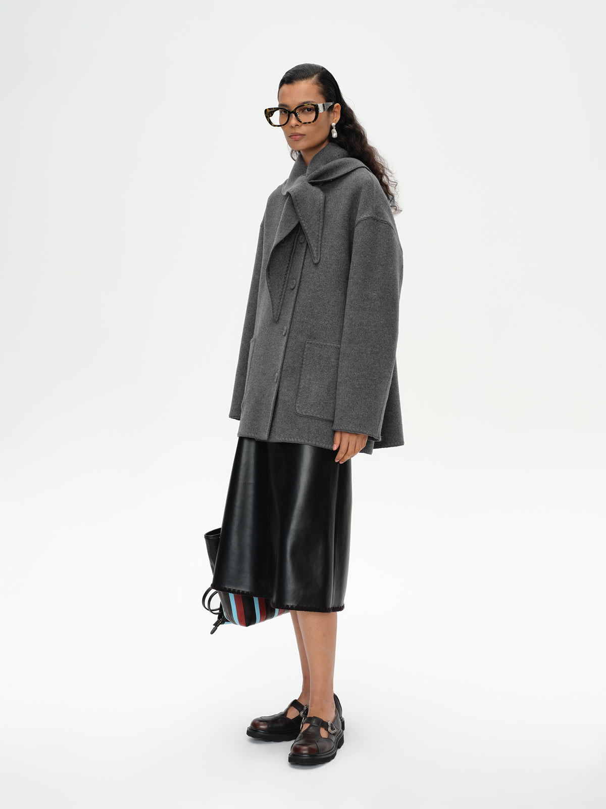 Shell Embroidery Scarf Collar Coat