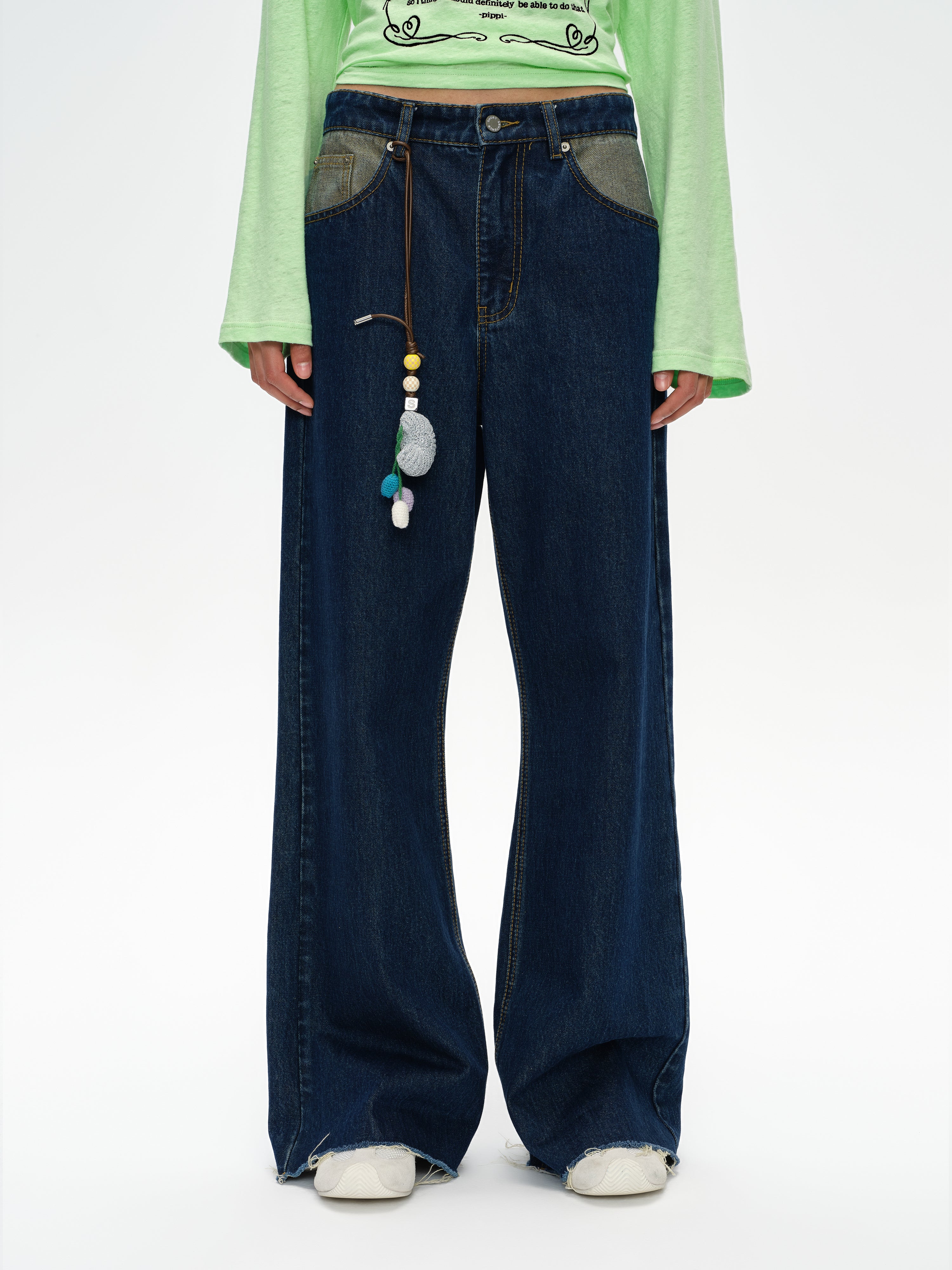 Flipped Pocket Mid-Waist Loose Jeans