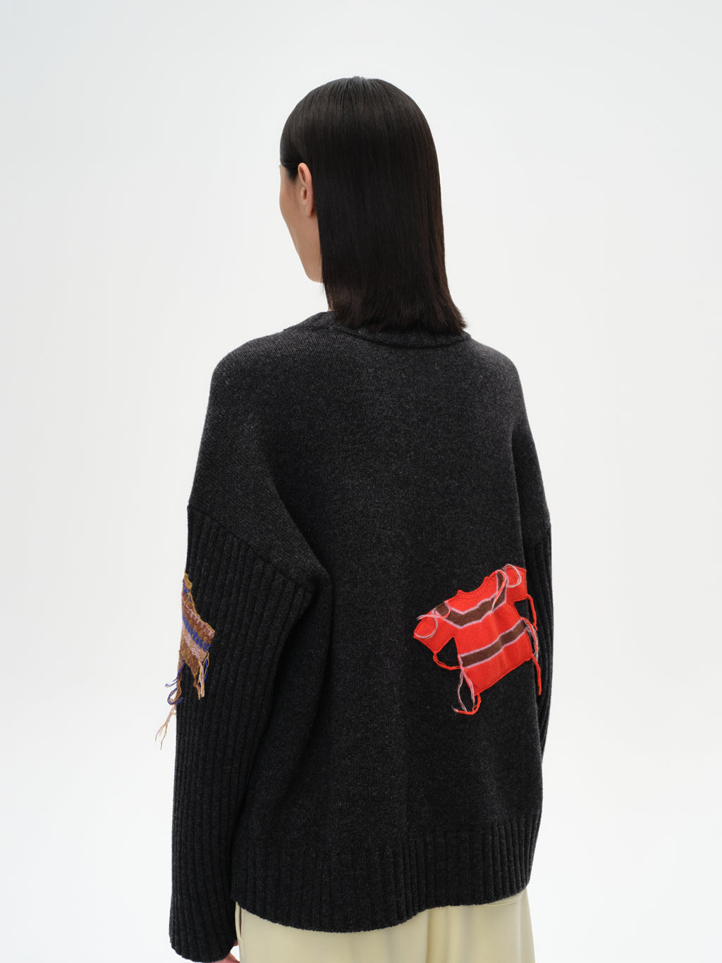 Patch Design Crew Neck Sweater