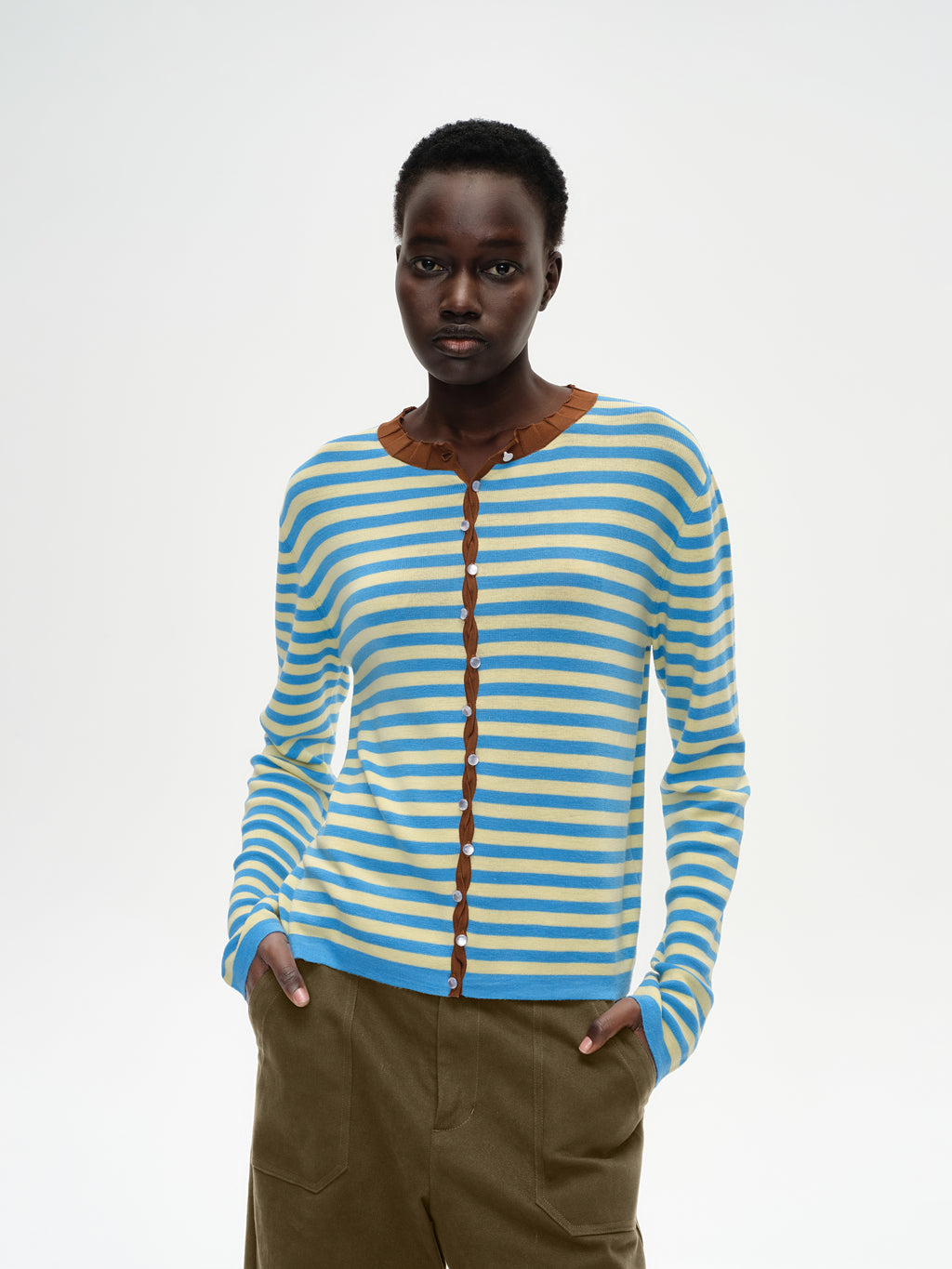 Contrast Collar Knit Cardigan