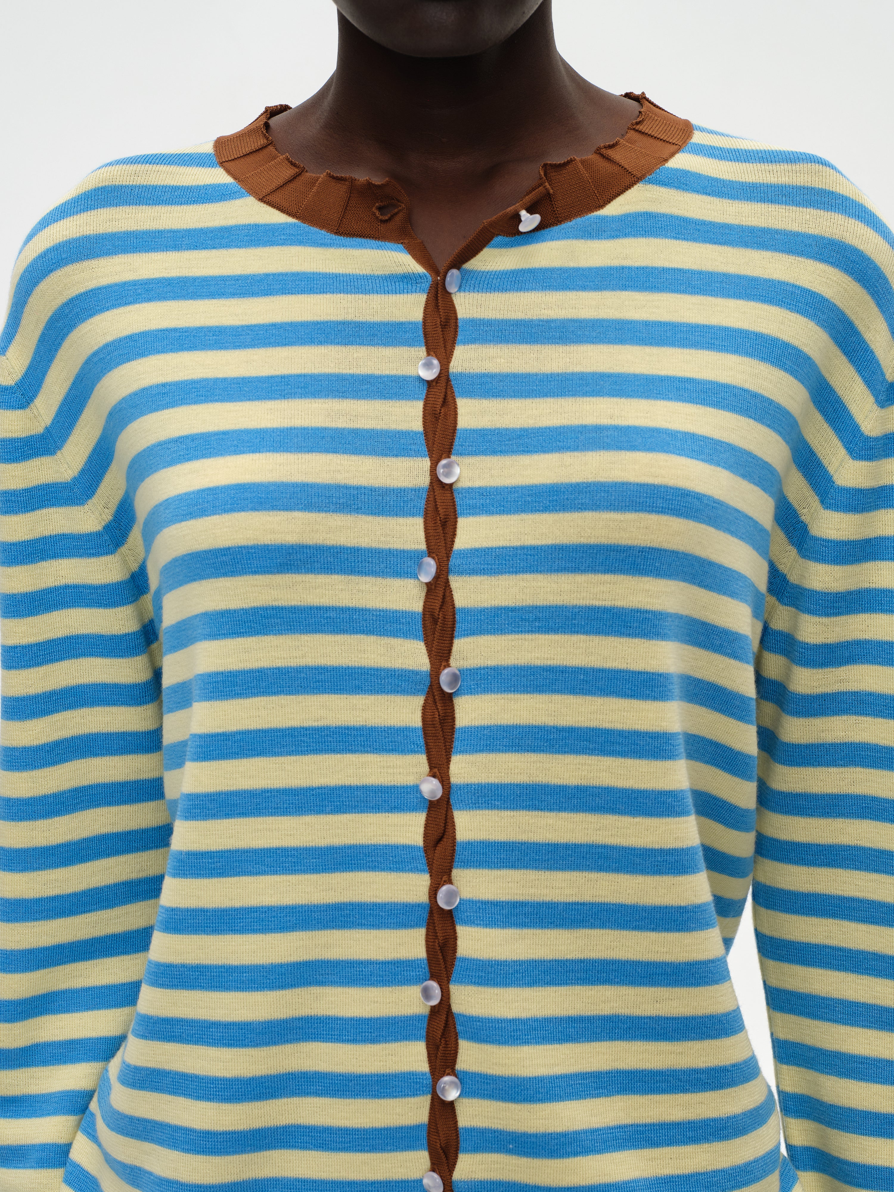 Contrast Collar Knit Cardigan