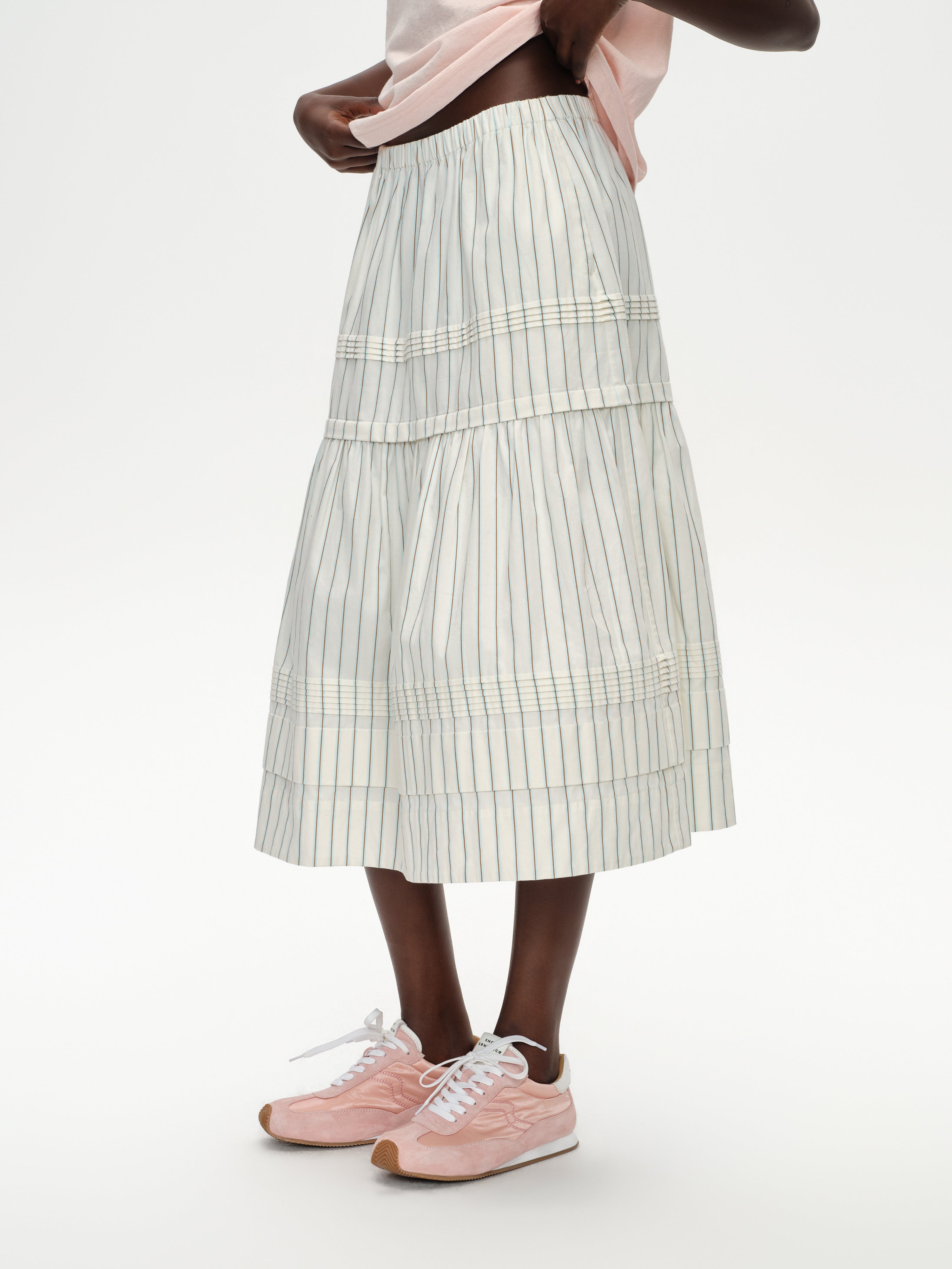 Pleated striped skirt