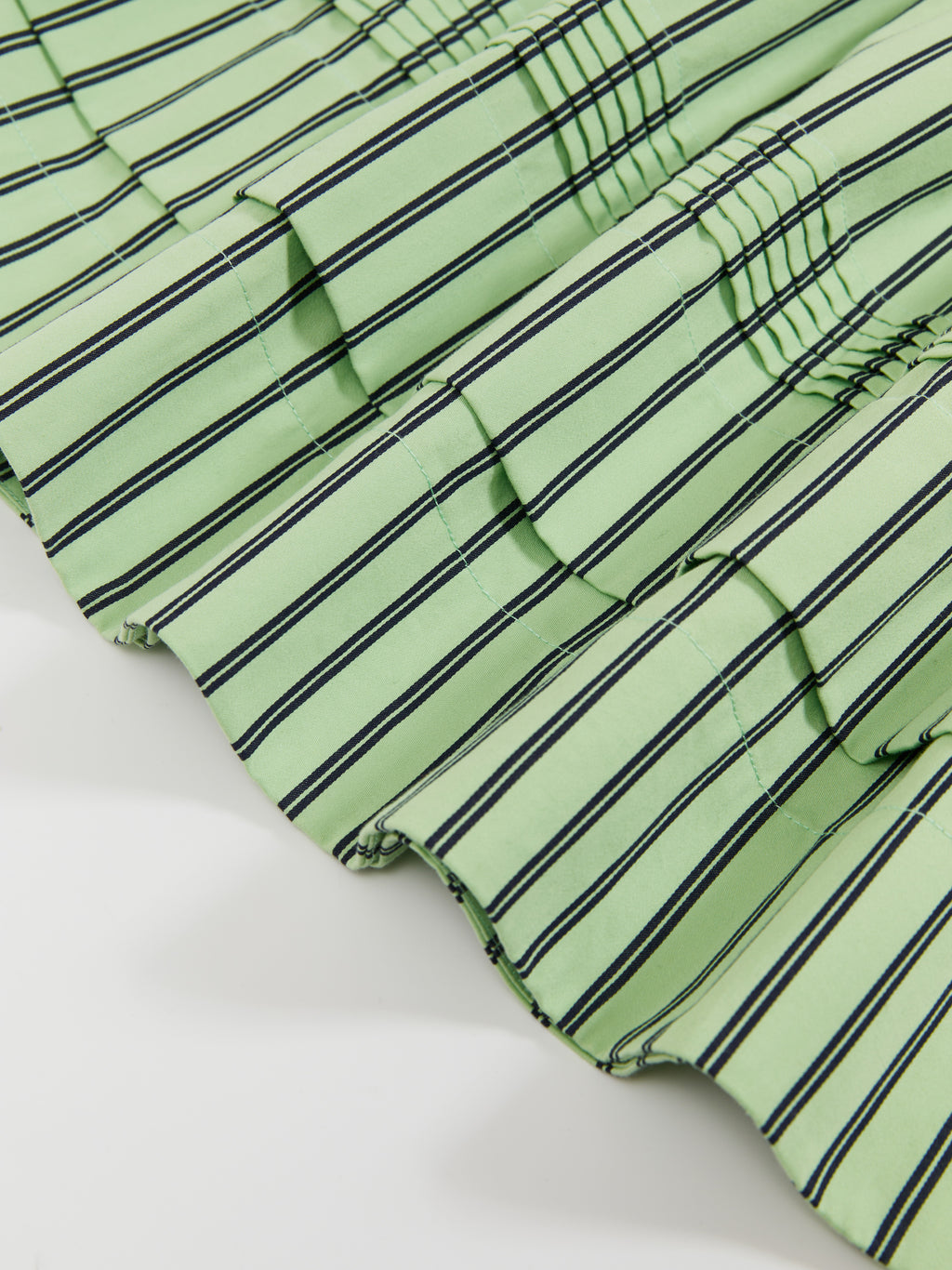 Pleated striped skirt