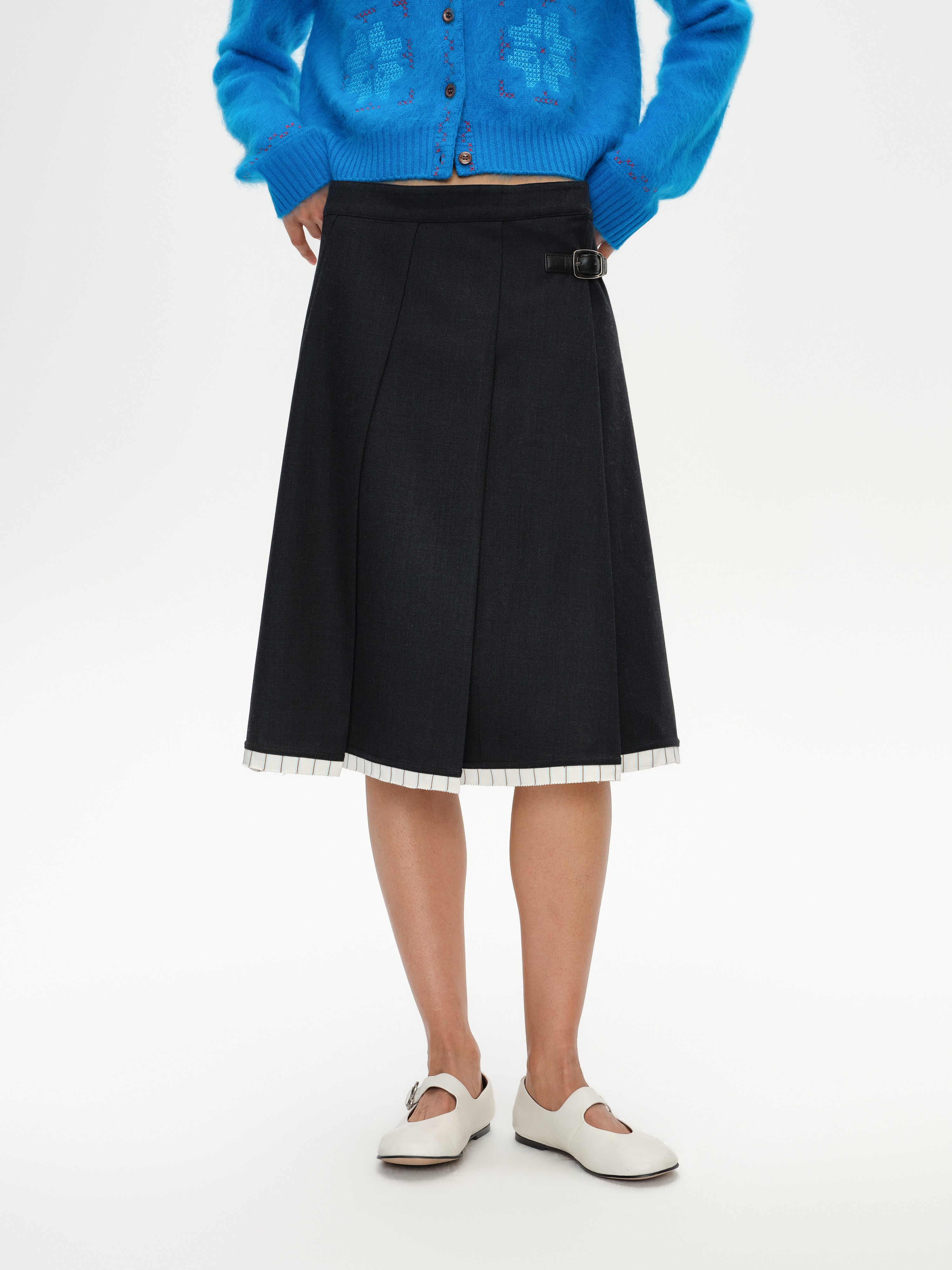 Slanting Pleated Midi Skirt