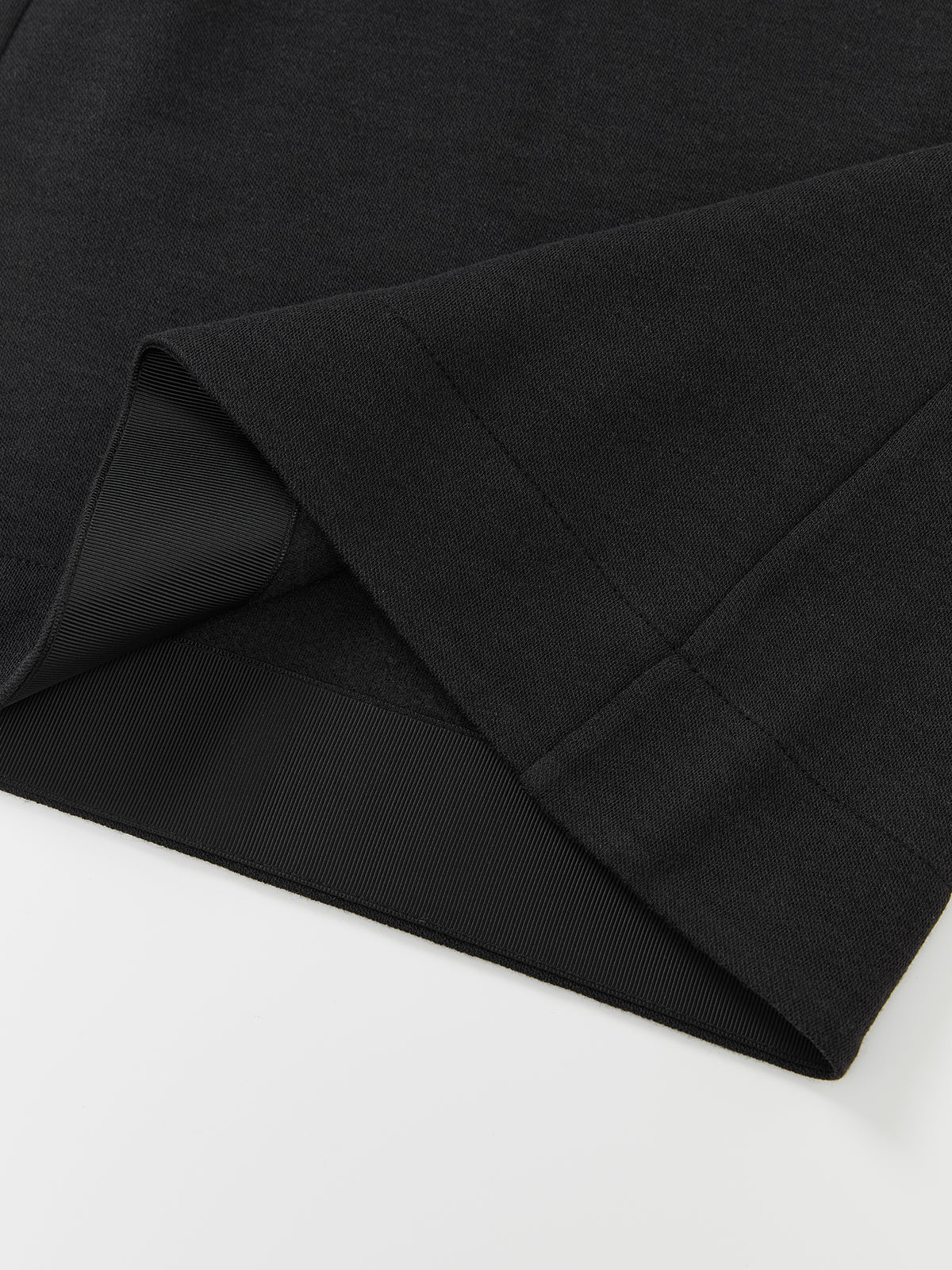 Micro-Cocoon Pleated Capri Pants