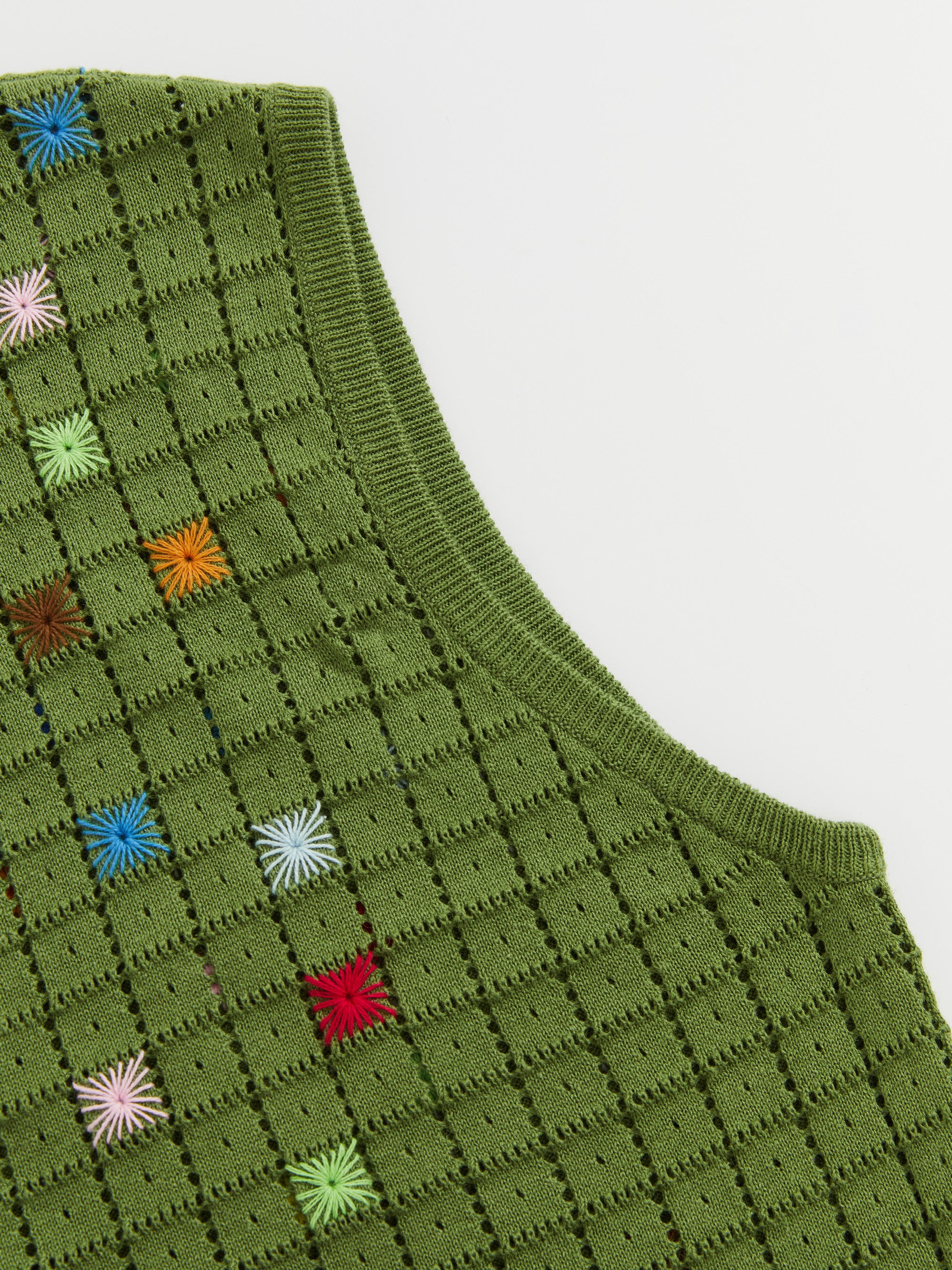 Hollow Out Cross‑Stitch Crew Neck Knit Vest