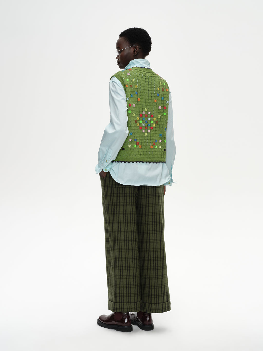 Hollow Out Cross‑Stitch Crew Neck Knit Vest