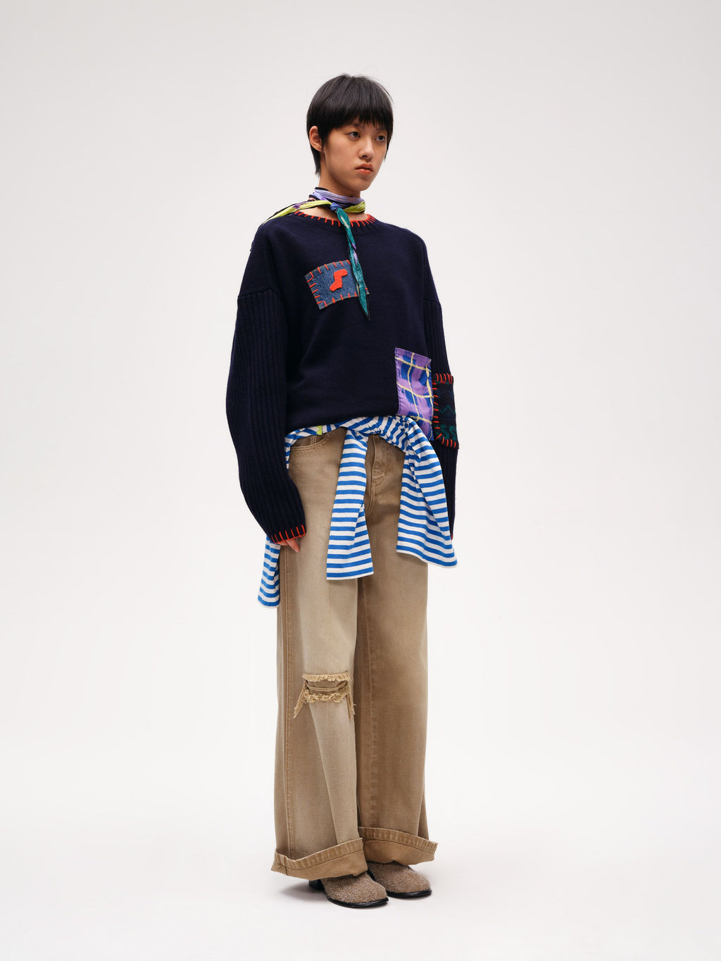 Hand-Embroidered Patch Sweater - 2