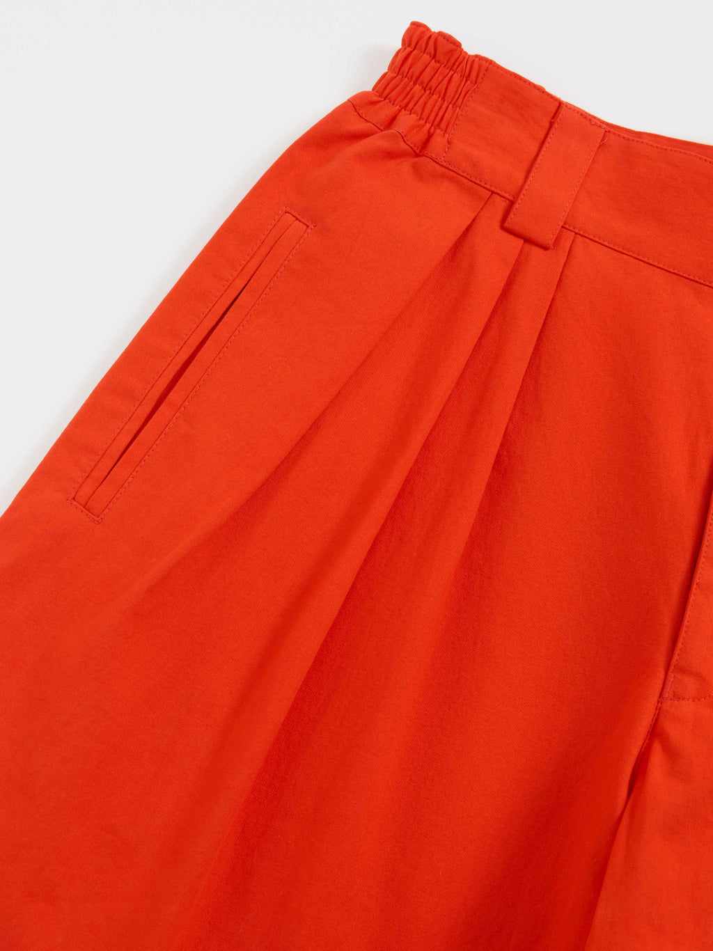Pleated Elastic-waist Shorts - 5