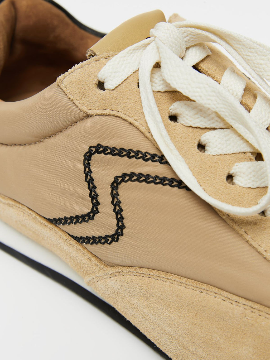 "Billie" Trainer - 4