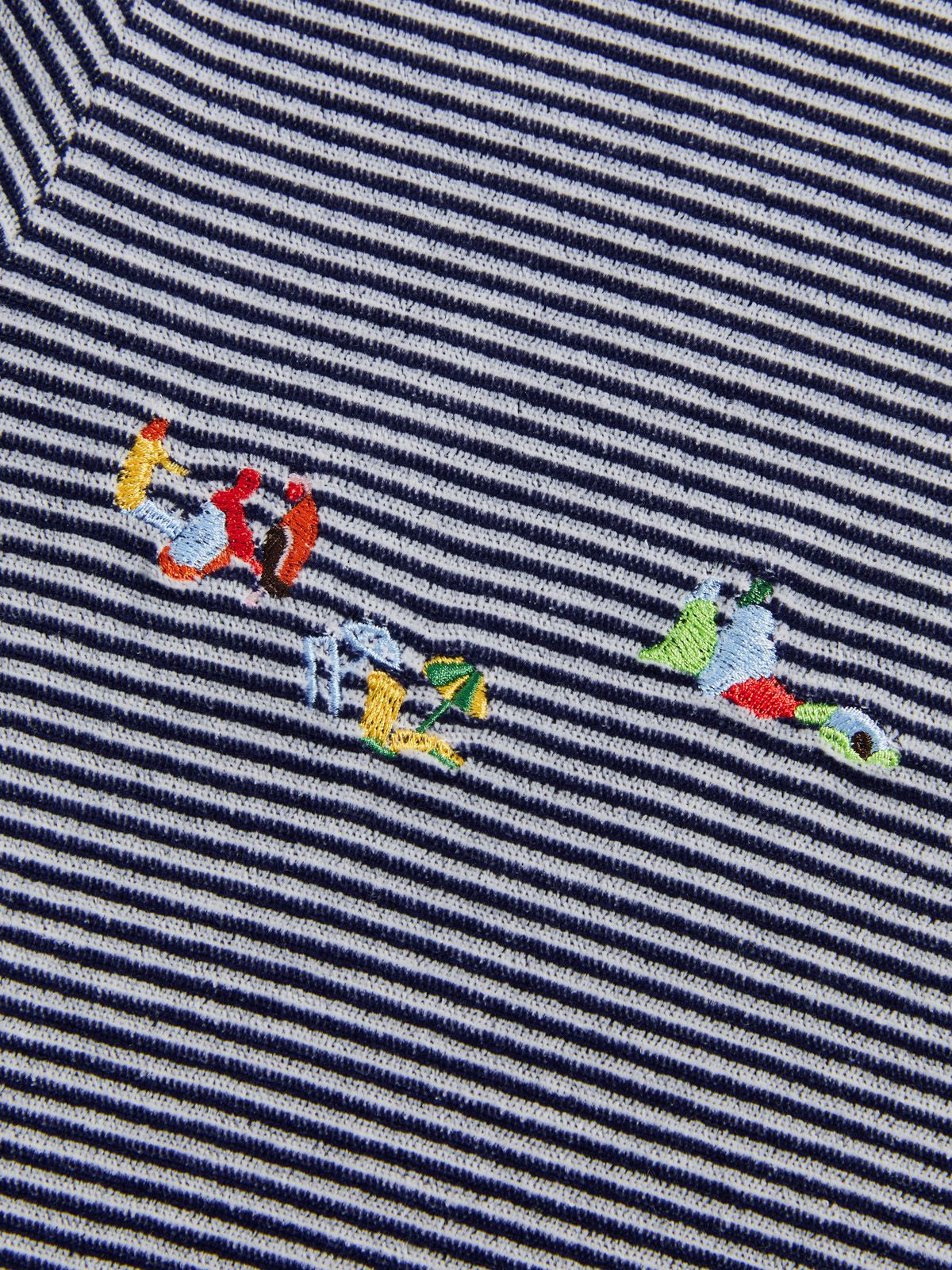Sally Embroidered Fitted T-Shirt - 5