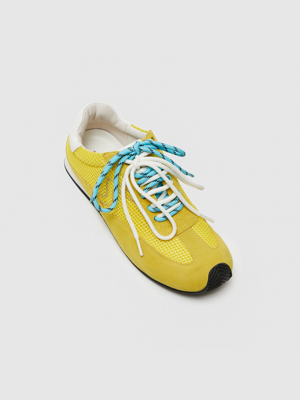 "Billie" Trainer - 2