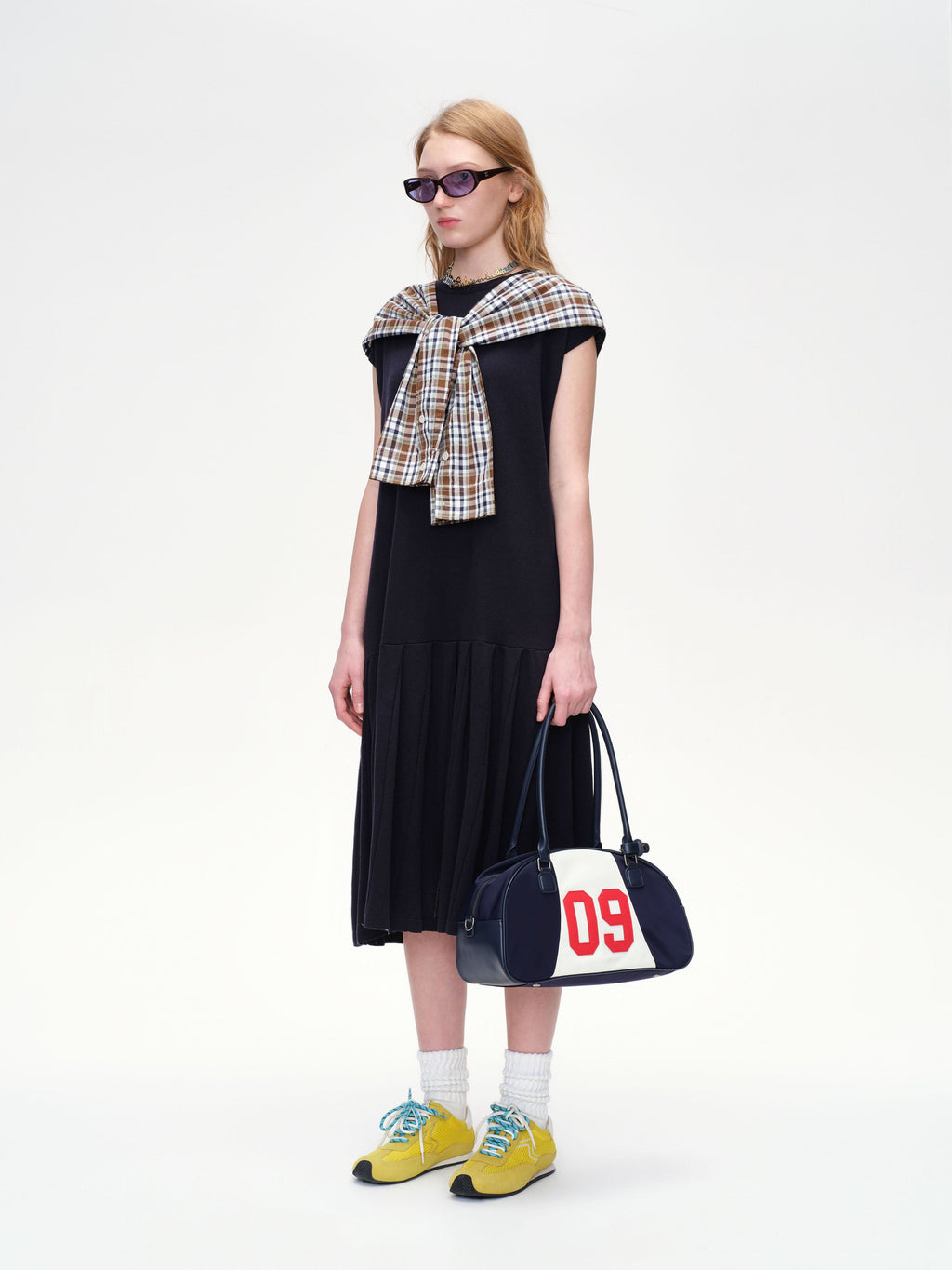 Shawl Collar Sleeveless Knit Dress - 3