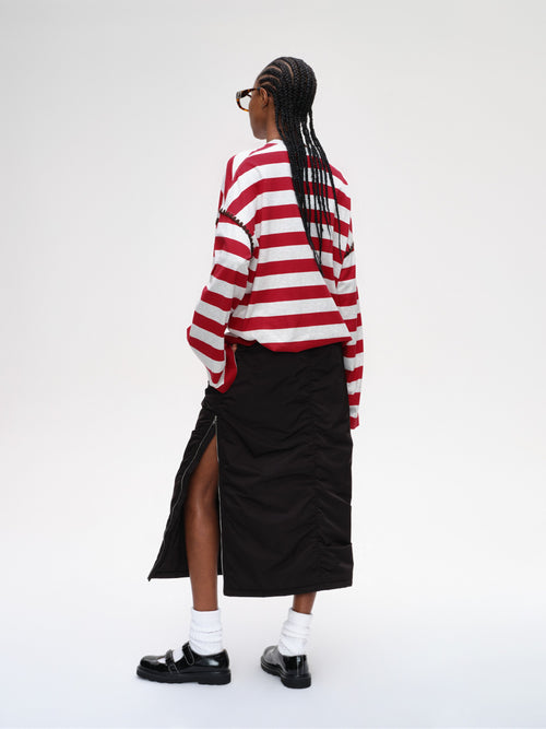 classic-embroidered-striped-t-shirt-image_back.jpg