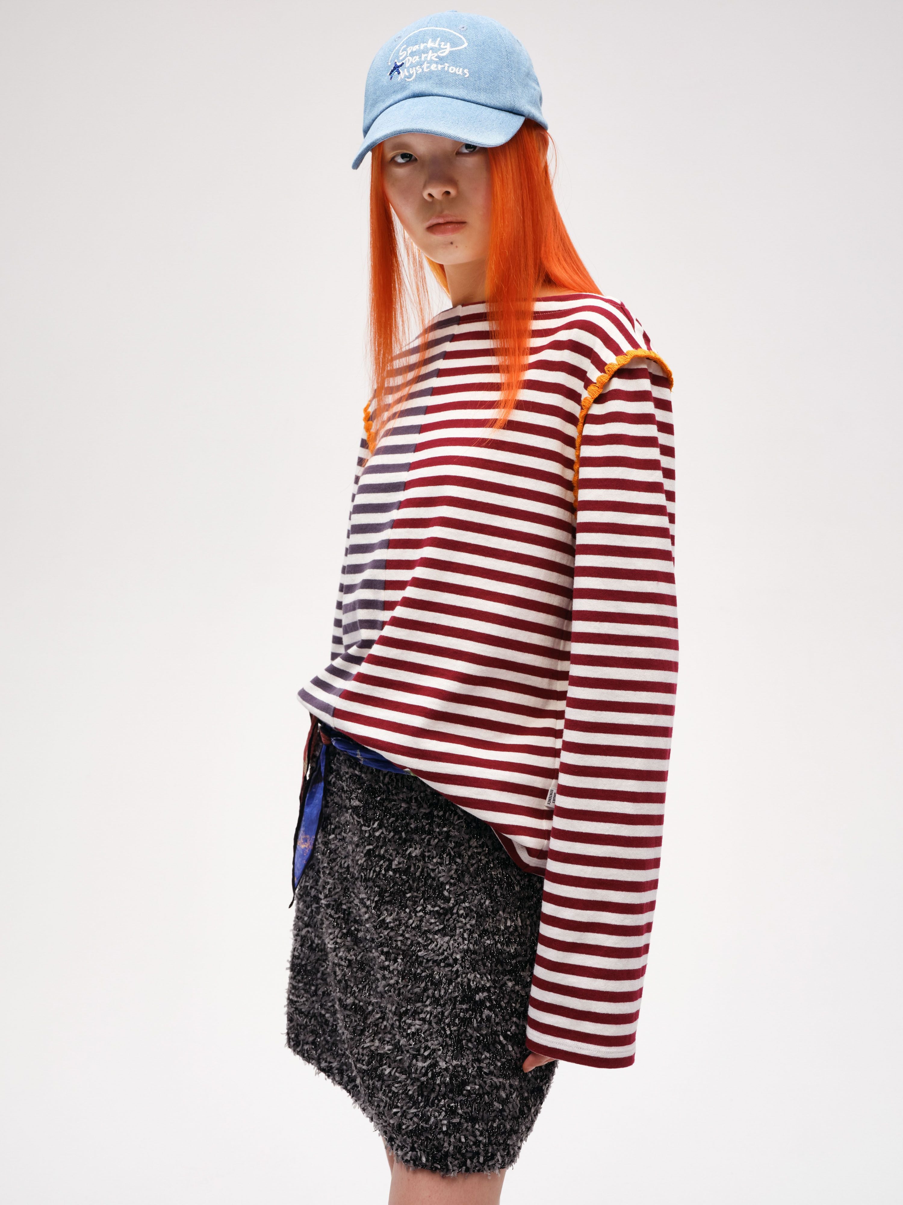 Color Block Striped Shell Embroidered T-shirt - 1