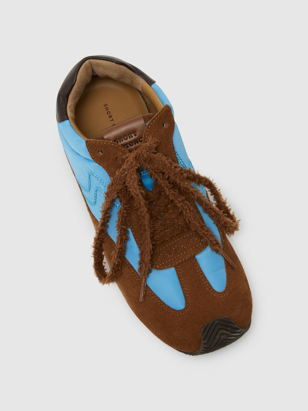 "Billie" Trainer - 7