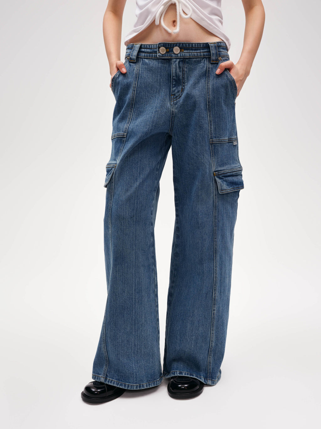 Wide-Leg Workwear Jeans - 1