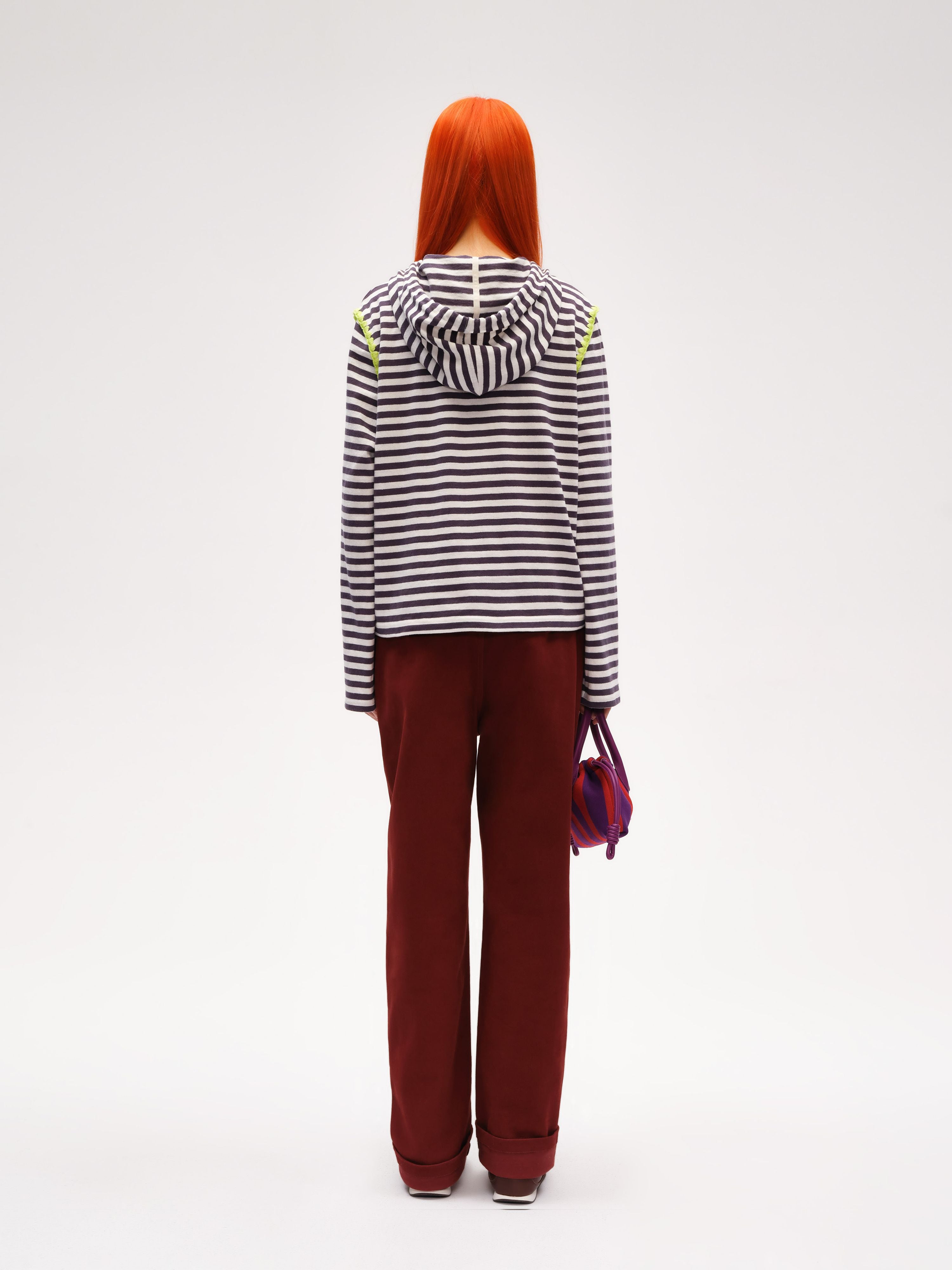 loose-tapered-casual-pants-image_back.jpg